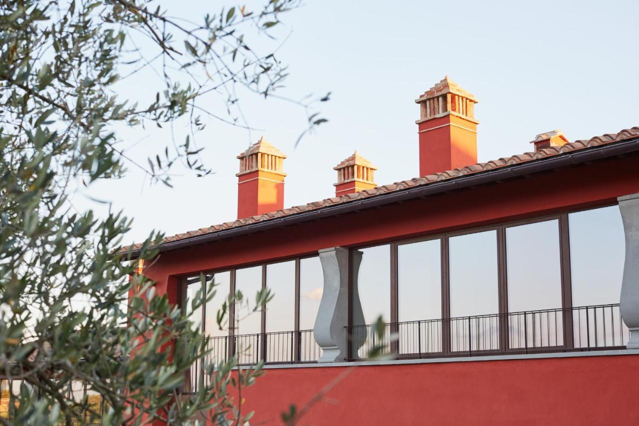 Borgo 69 Villas & Suites Фояно-делла-Кьяна Экстерьер фото
