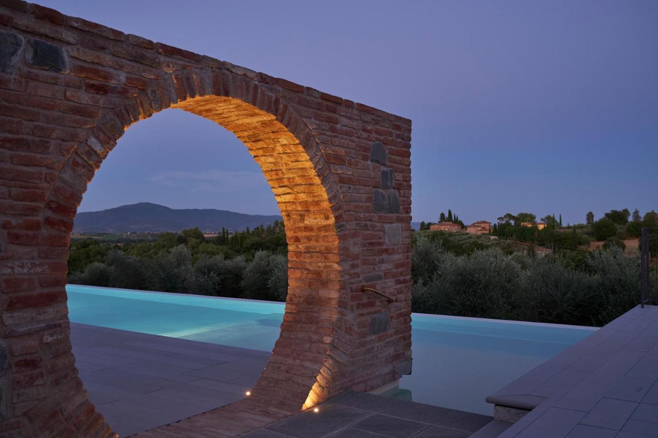 Borgo 69 Villas & Suites Фояно-делла-Кьяна Экстерьер фото